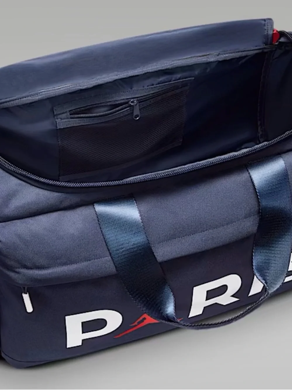Nike Jordan Paris Saint-Germain PSG Duffel Bag (62.5L) Midnight Navy NWT RARE!